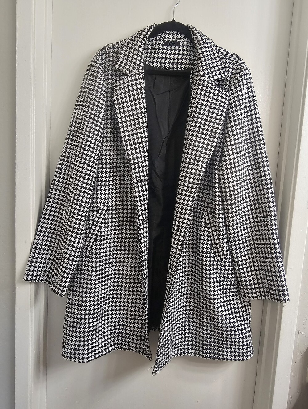 Houndstooth Black & White Women's Coat